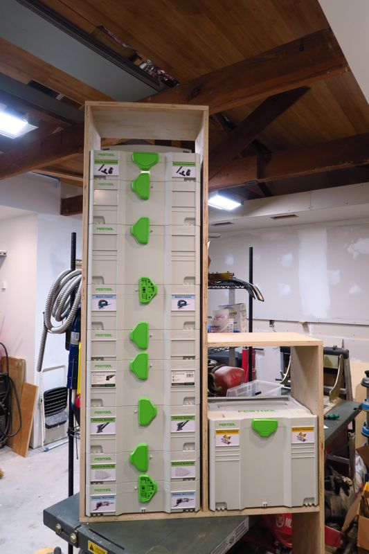 cabinet-12.jpg
