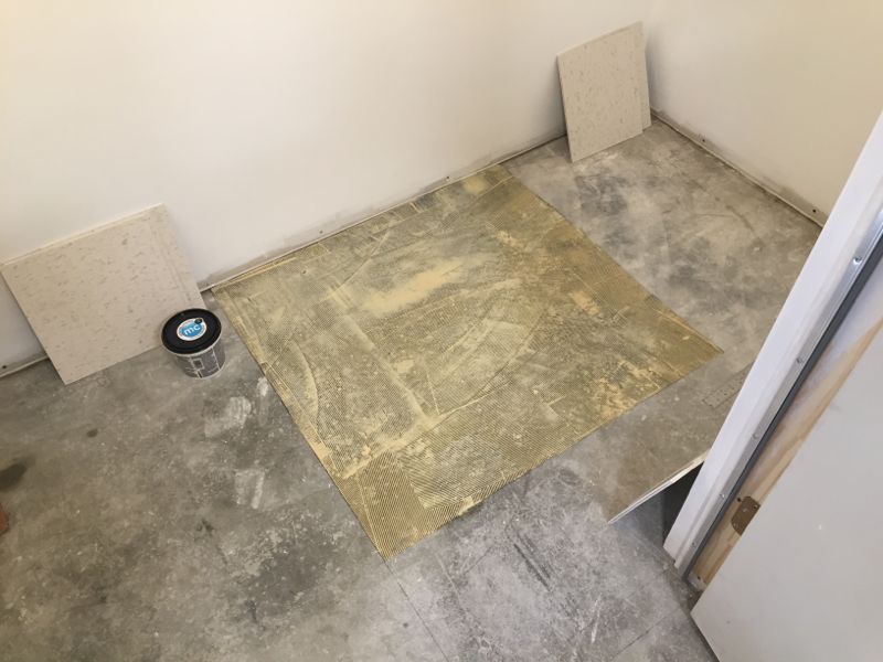 closet-floor-2.jpg