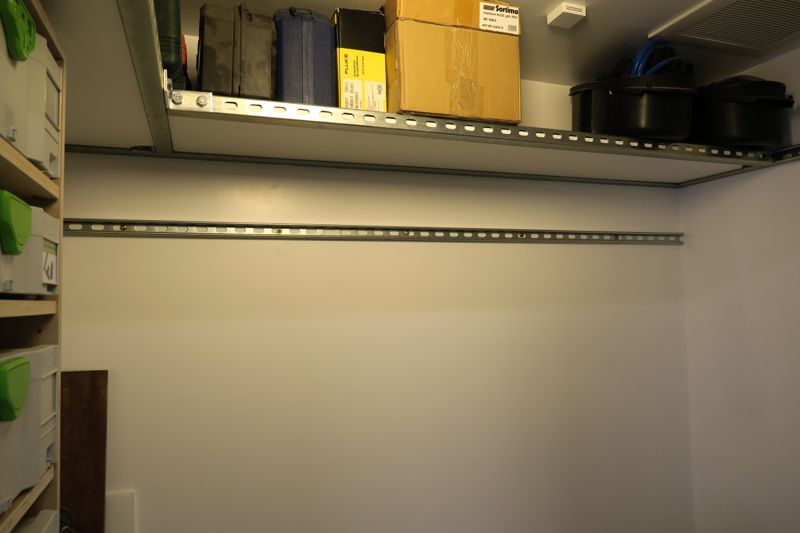 closet_two-07.jpg