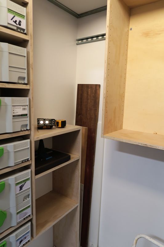 closet_two-09.jpg
