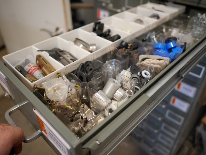 hardware_organization-2.jpg