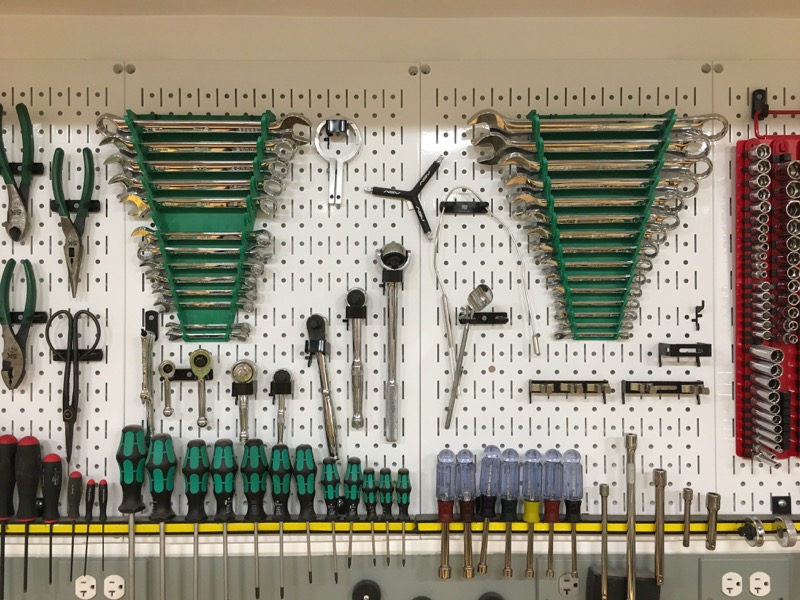 metal_pegboard-3.jpg