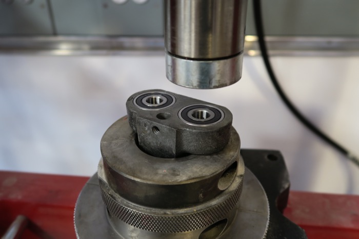 roller_bearing-4.jpg